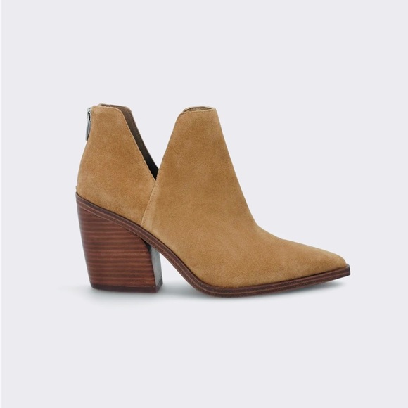 Vince Camuto Shoes - NWOT Vince Camuto  Suede Booties 3’ heel booties